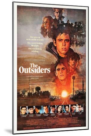 THE OUTSIDERS [1983], directed by FRANCIS FORD COPPOLA. - Wood-Mounted Wall Art Print, 12x18